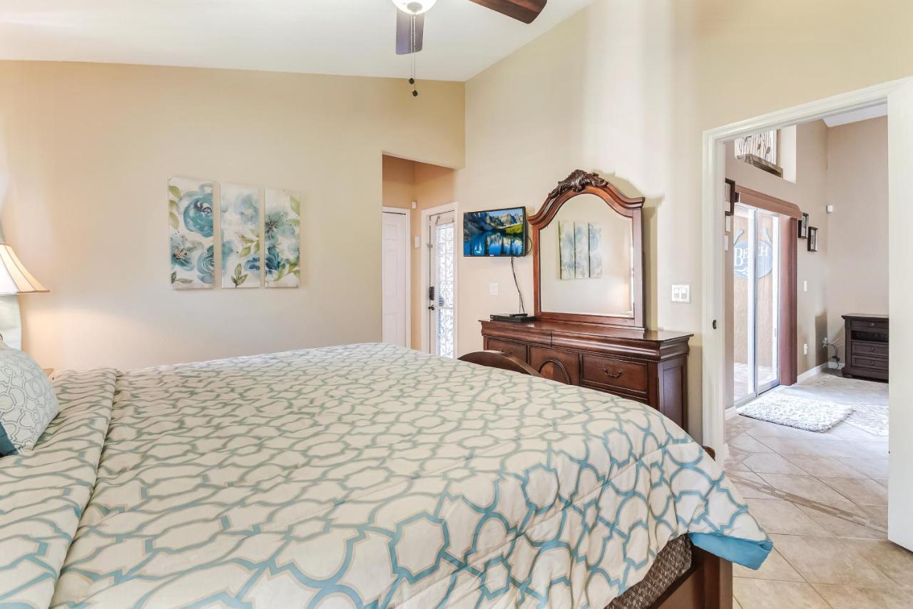 Two Master Bedrooms Pool Home Private Yard ออร์ลันโด ภายนอก รูปภาพ